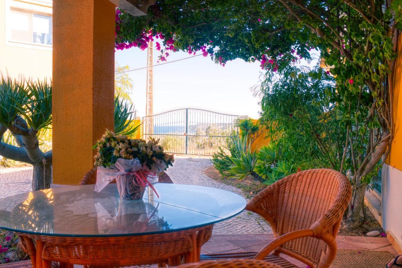 Moonshine Guest House With Private Studios And Private Cottage ラゴス エクステリア 写真