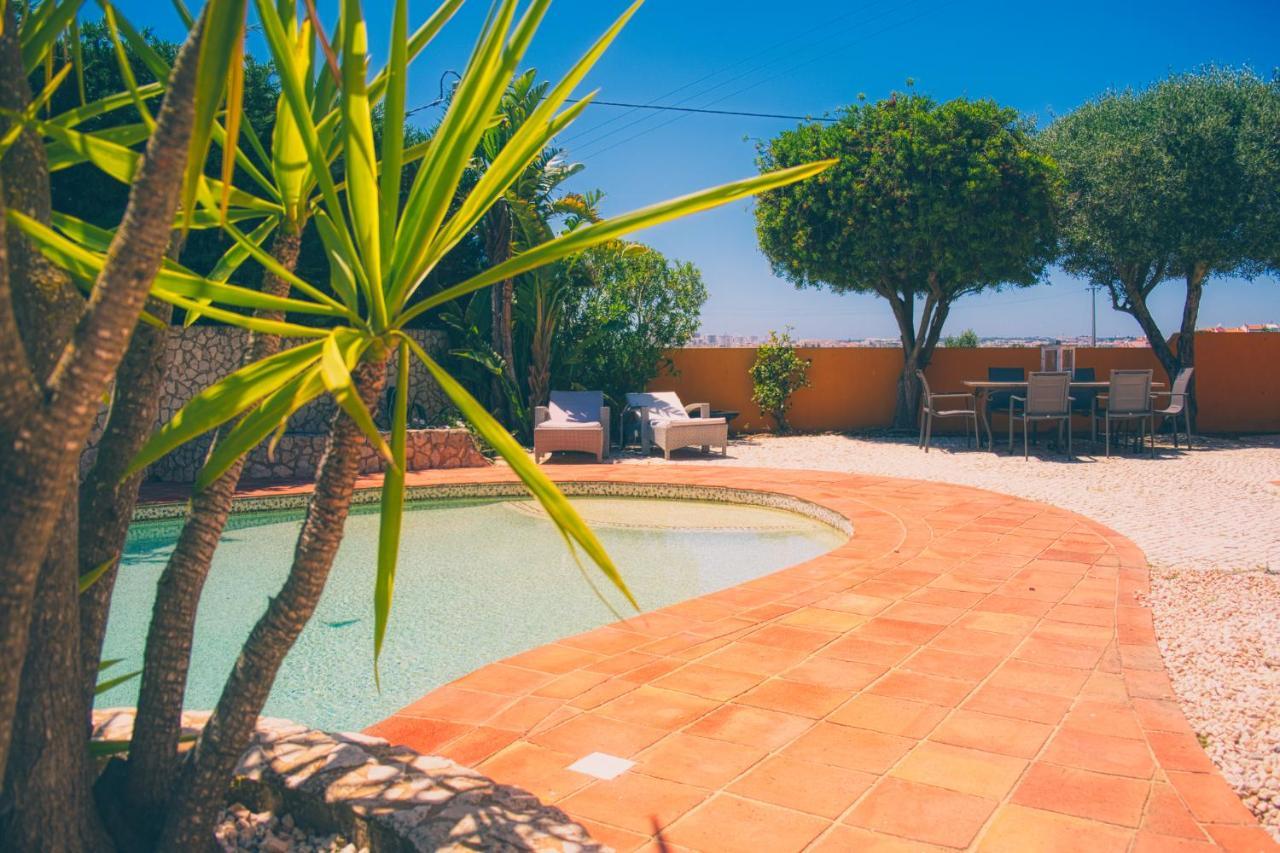 Moonshine Guest House With Private Studios And Private Cottage ラゴス エクステリア 写真